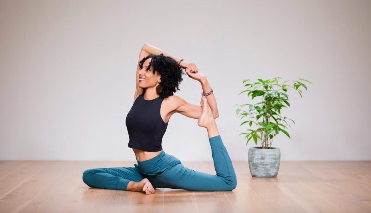 Yoga Practices to Balance Energy Levels Throughout the Day