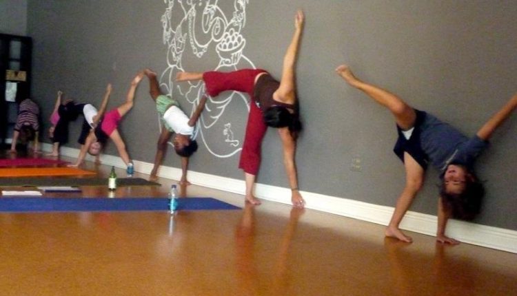 Introducing Yoga to Kids with No Experience
