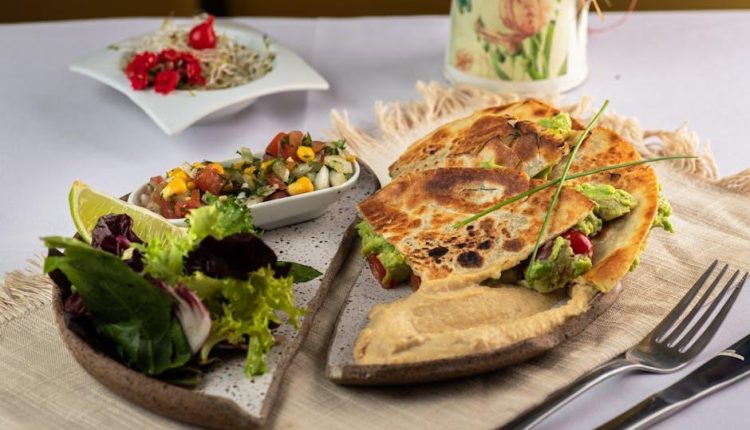 Plant-based meal ideas for yoga enthusiasts