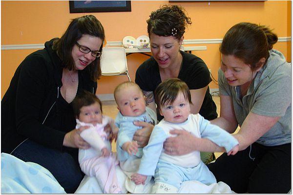 Nurturing Connection: Exploring the‌ Benefits of Yoga for Mom ‌and Baby